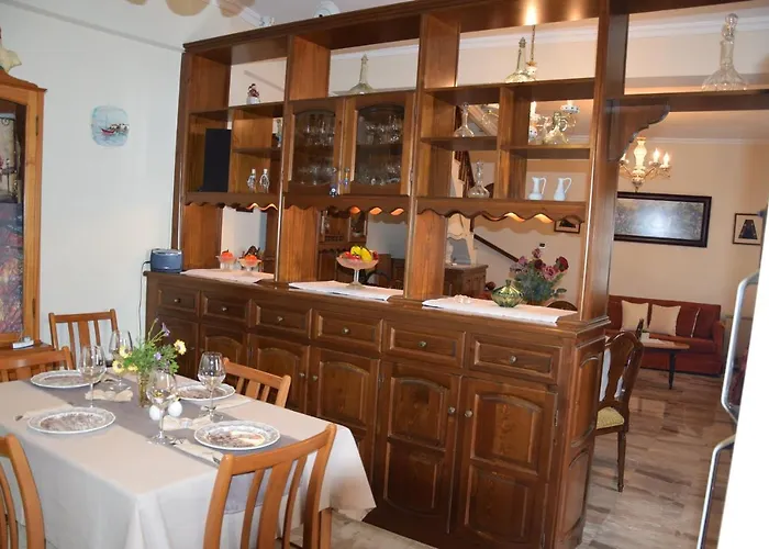 Center Cycladic House * Naousa